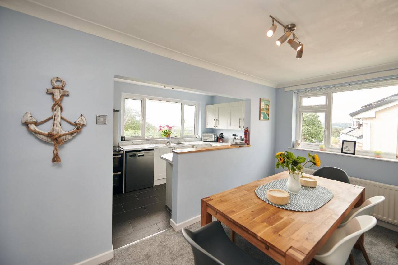 Sea Gem- Beautiful Family Home With Stunning Sea Views & Garden Tenby Exterior foto